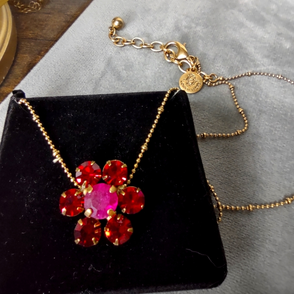 Loren Hope Flower Pendant Necklace (Holiday Series) NWOT